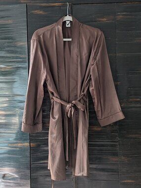 Manito 100% Mulberry Silk Robe